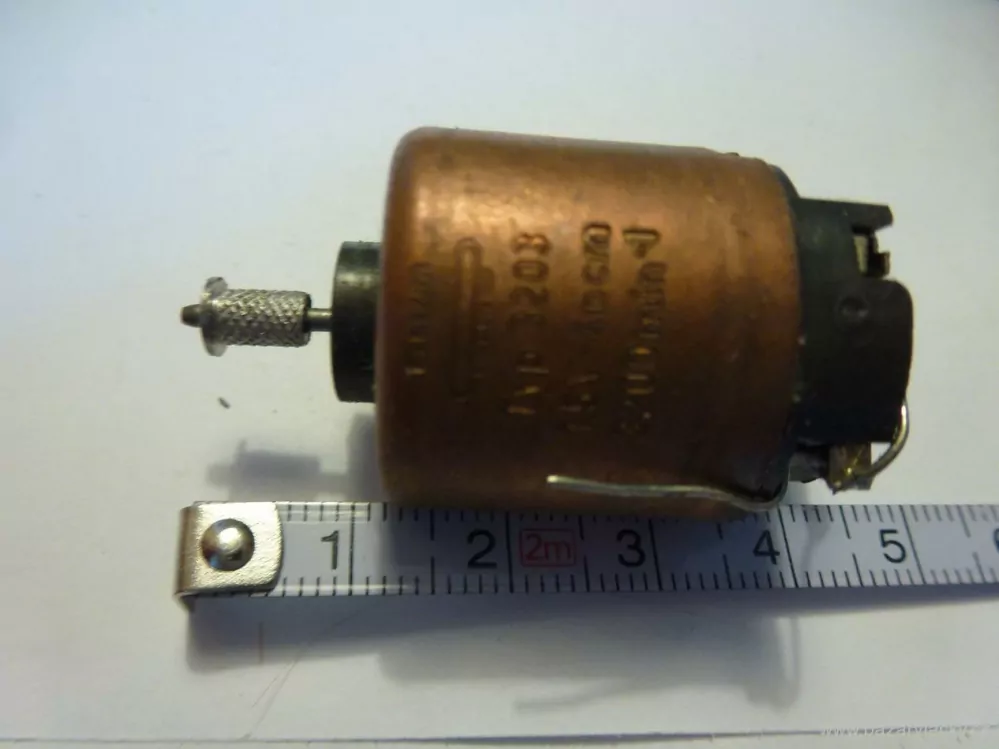 H0 - Motor do lokomotivy PIKO 3203 1,5V - 4pcm - 3200 min 1