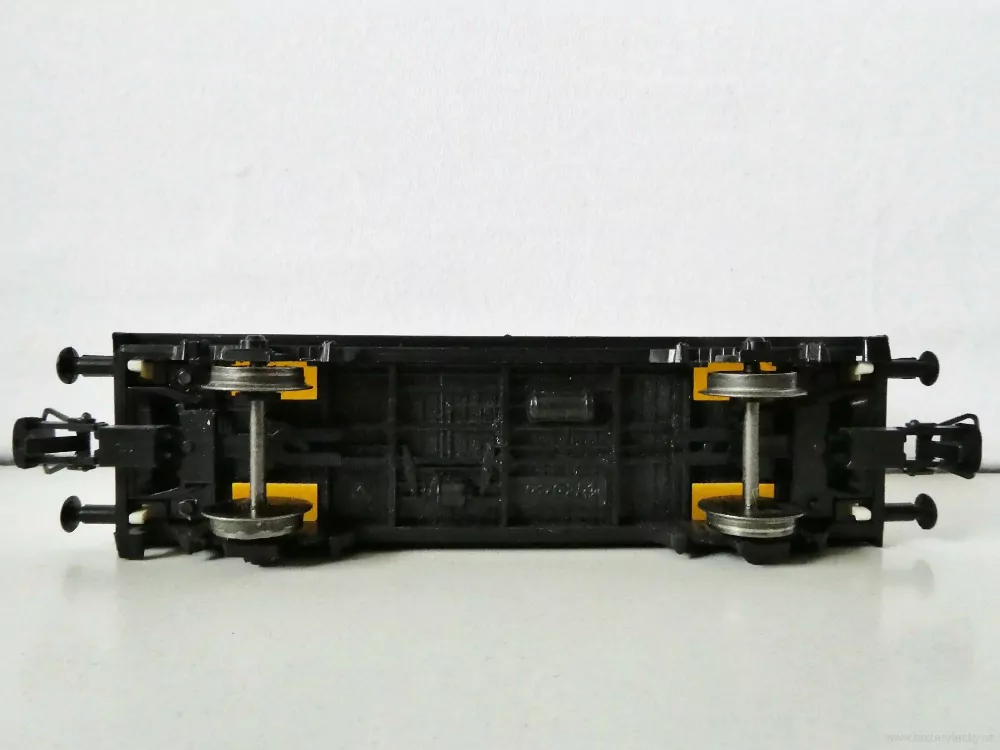 H0 ROCO Nákladní krytý vůz - BBS Technik aus dem Motorsport