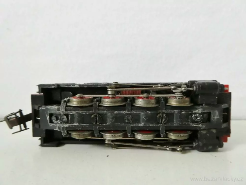 TT BTTB Parní lokomotiva BR 81 001 DR - NÁRAZNÍKY DOPLNĚNY!!