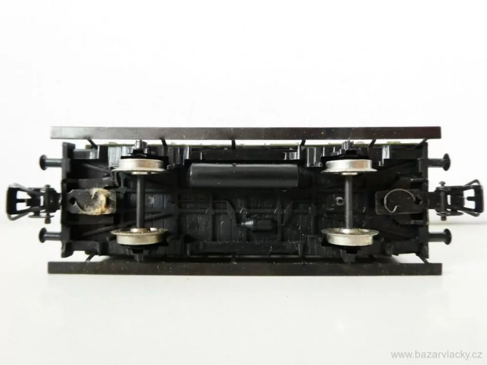 H0 PIKO Osobní vůz DR 530-213 TOP STAV