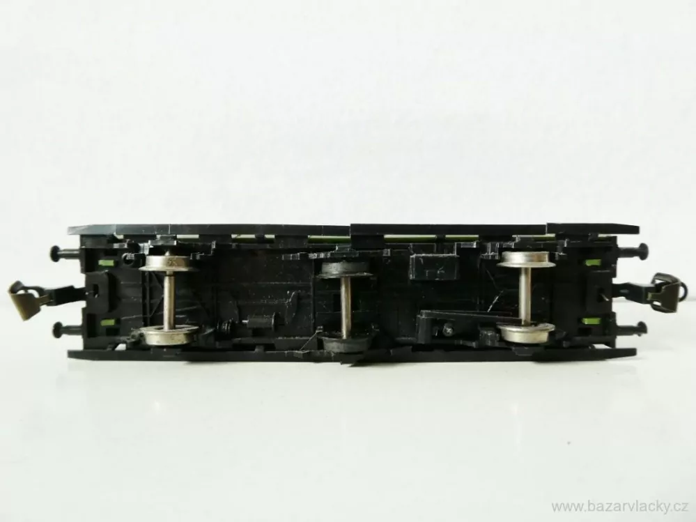 TT BTTB Osobní vůz DR 3-osý s budkou brzdaře