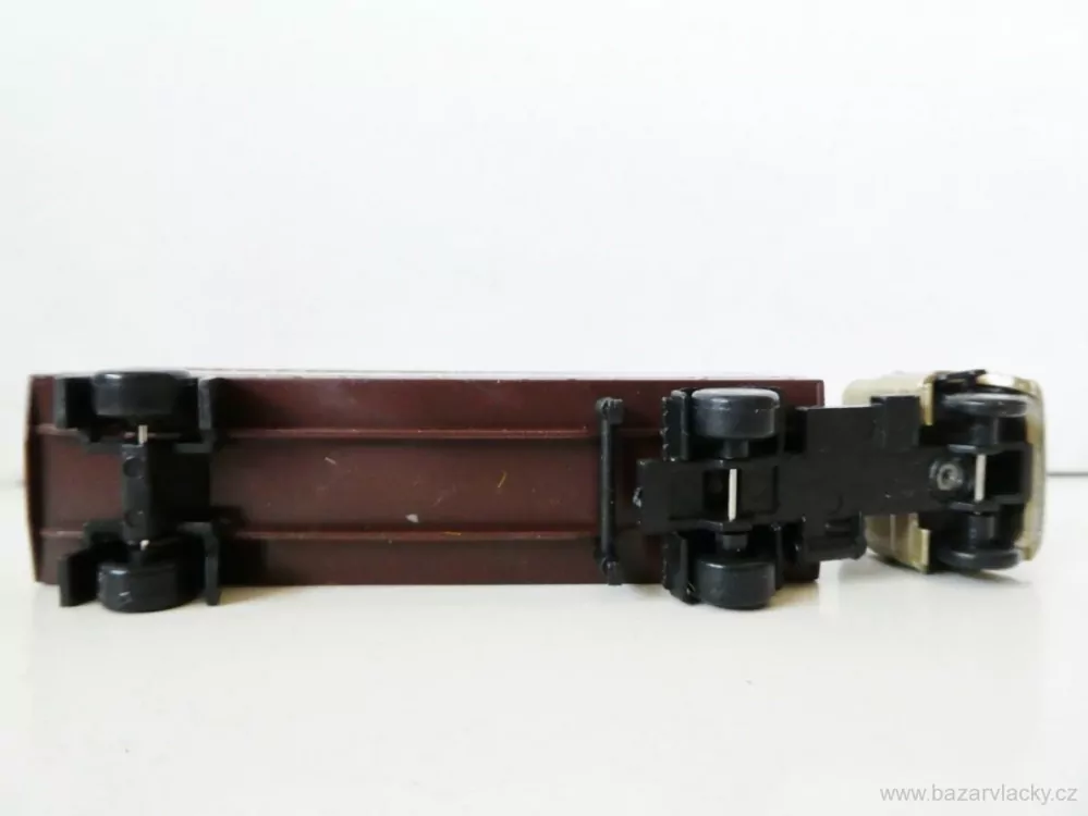 H0 Nákladní automobil IFA tahač s návěsem KAPPLER BRAUMEISTER