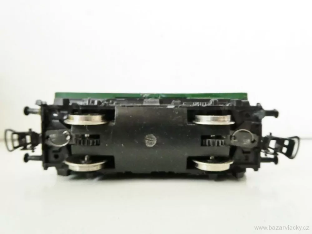 H0 PIKO Elektrická lokomotiva E69 05 DR