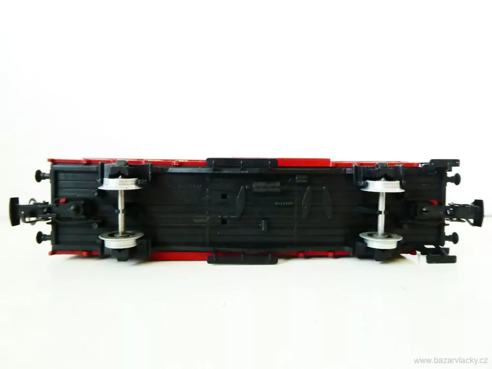 H0 MÄRKLIN 4698 Nákladní vůz s posuvnými vraty TOP STAV NEPOUŽITÝ v krabičce