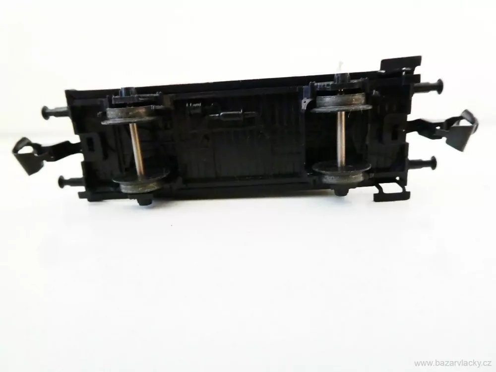 TT BTTB Cisternový vůz SJ NŸNAS TOP STAV NEPOUŽITÝ