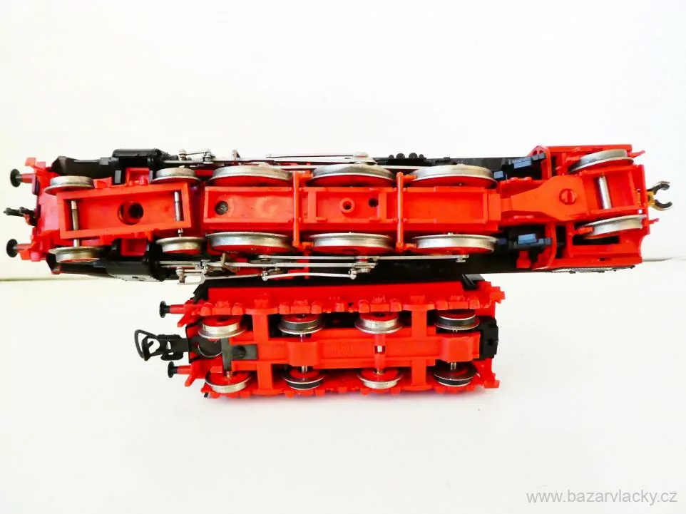 H0 PIKO Parní lokomotiva BR 03 2157-0 DR PĚKNÝ STAV