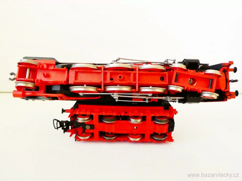 H0 PIKO Parní lokomotiva BR 01 0505-6 DR PĚKNÝ STAV