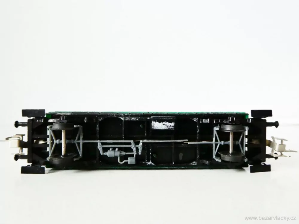 TT ZEUKE Osobní vůz zelený DR