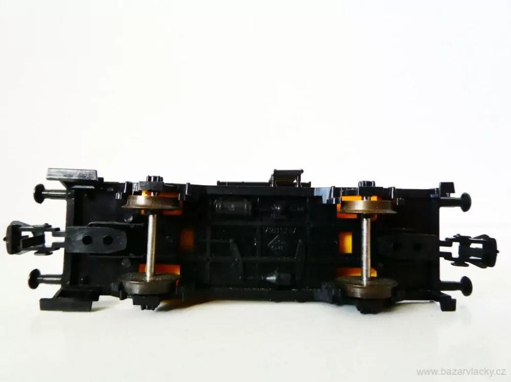 H0 ROCO Cisternový vůz SHELL TOP STAV