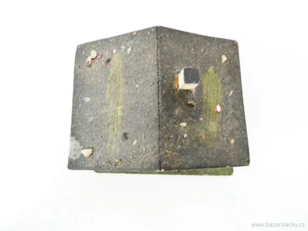 TT Rodinný domek starý (zn. zespodu)