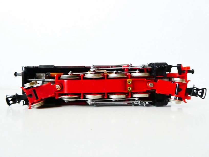 H0 PIKO Parní lokomotiva BR 86 1800-1 DR