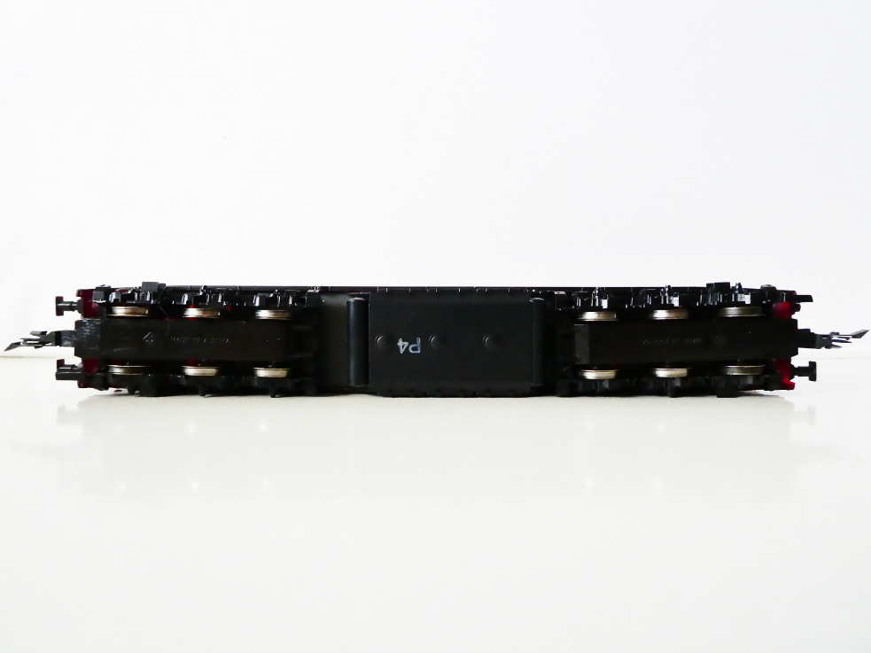 H0 ROCO 63913 - Dieselová lokomotiva BR 232 589-2 DB-AG