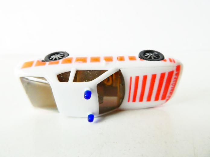 H0 HERPA Záchranný lékařský automobil PORSCHE 924 NOTARZT PĚKNÝ STAV