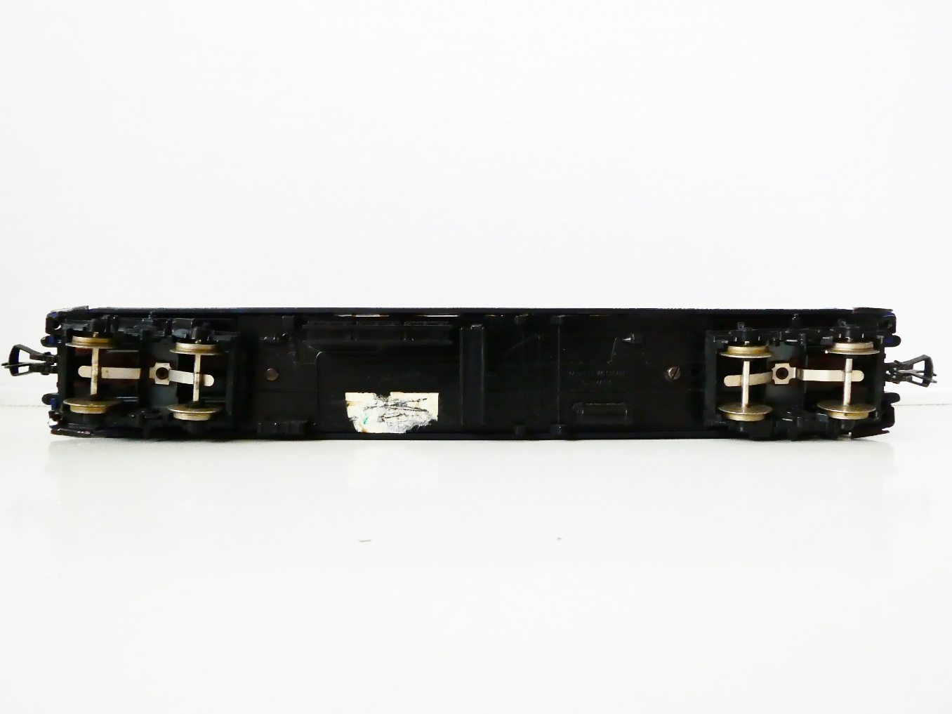H0 FLEISCHMANN 5110 Osobní rychlíkový vůz 1. tř. 11843 Frankfurt DB OSVĚTLENÝ