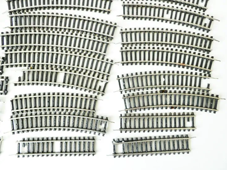H0 SET PIKO 29ks Koleje s poškozením pražců