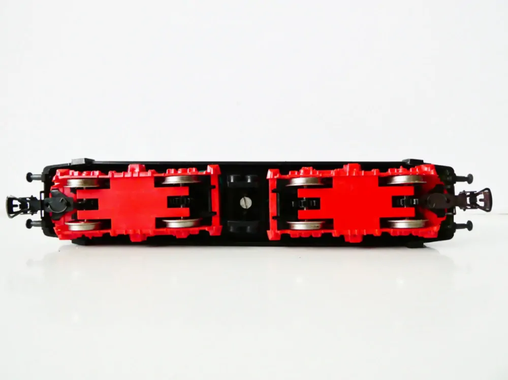 H0 PIKO Elektrická lokomotiva E 11 022 DR DR OSVĚTLENÁ TOP STAV NEPOUŽITÁ v orig. krabičce