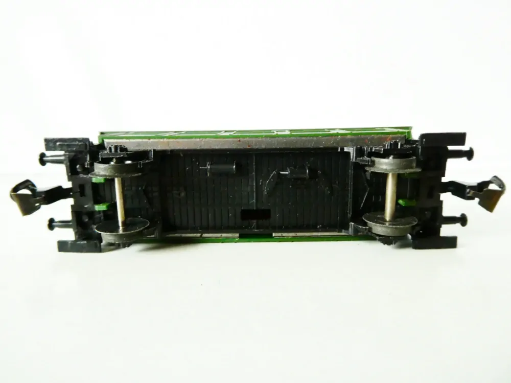 TT BTTB  Osobní vůz 320-248 DR 