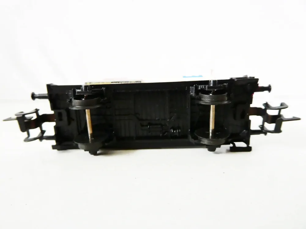 TT ZEUKE Cisternový vůz NYNÄS SJ TOP STAV NEPOUŽITÝ V KRABIČCE