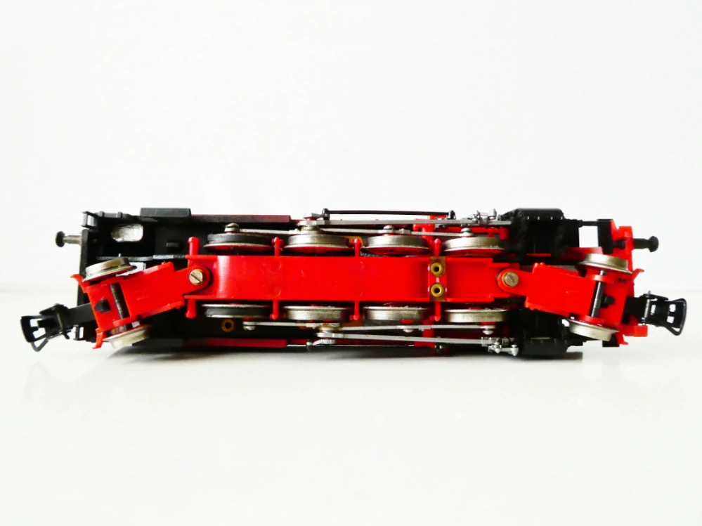 H0 PIKO Parní lokomotiva BR 86 1800-1 DR PĚKNÝ STAV