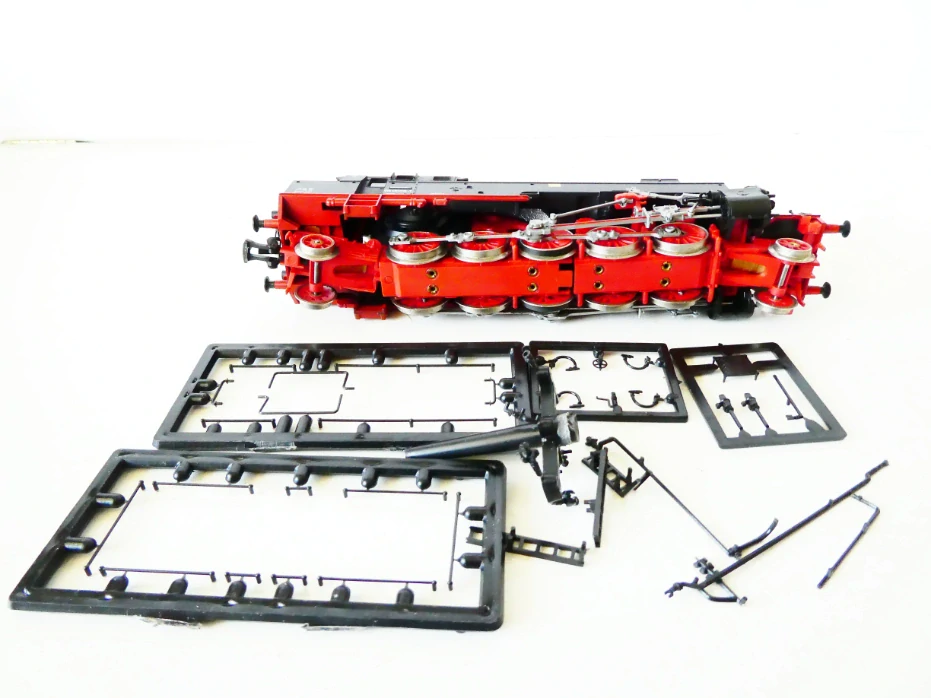 H0 PIKO Parní lokomotiva BR 95 0028-1 DR OSVĚTLENÁ TOP STAV NEPOUŽÍVANÁ v orig. krabici s doplňky