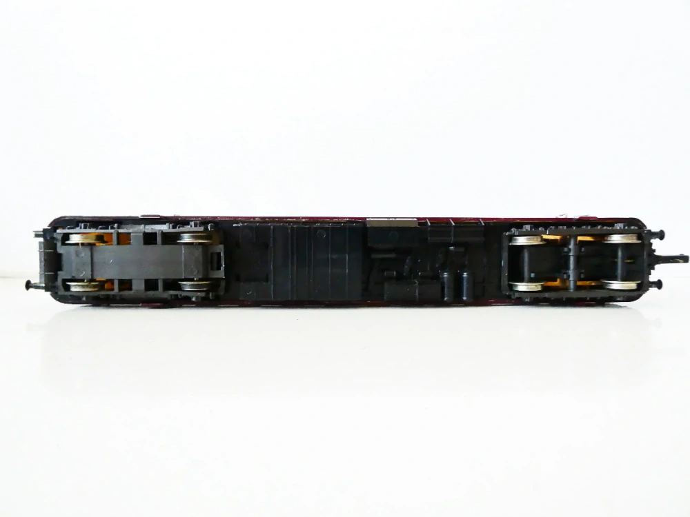 H0 PIKO Motorový vůz BR 185 004-9 k motorové soupravě DR