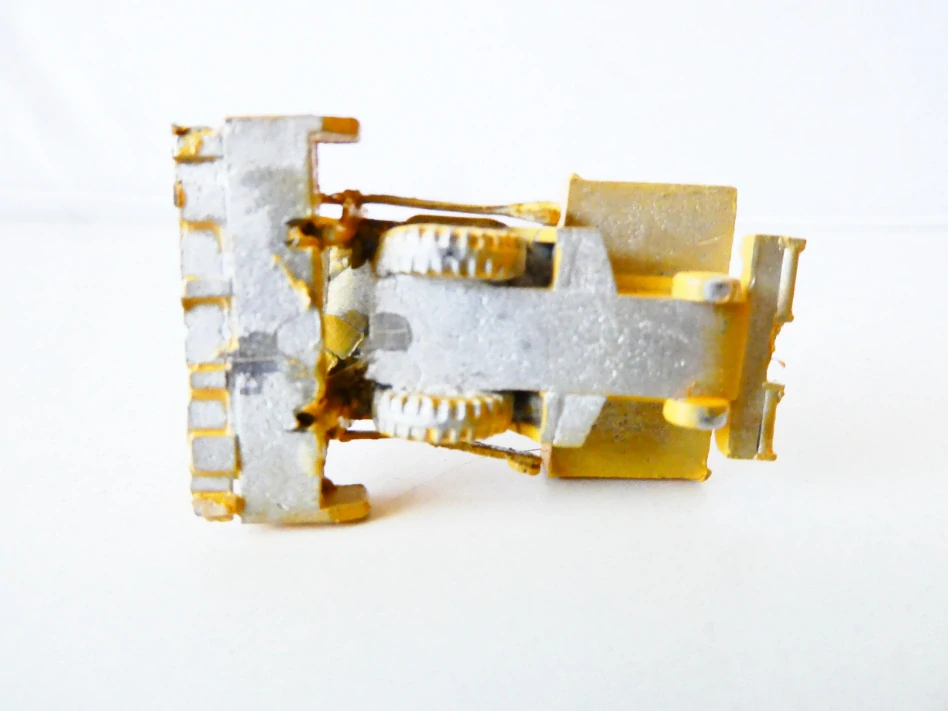 N Modellbahnzubehör MZZ AG - Metall Modellauto 2156 Sakai - Technické silniční vozidlo na pokládku asfaltu TOP STAV NOVÉ NEPOUŽITÉ v orig. krabičce