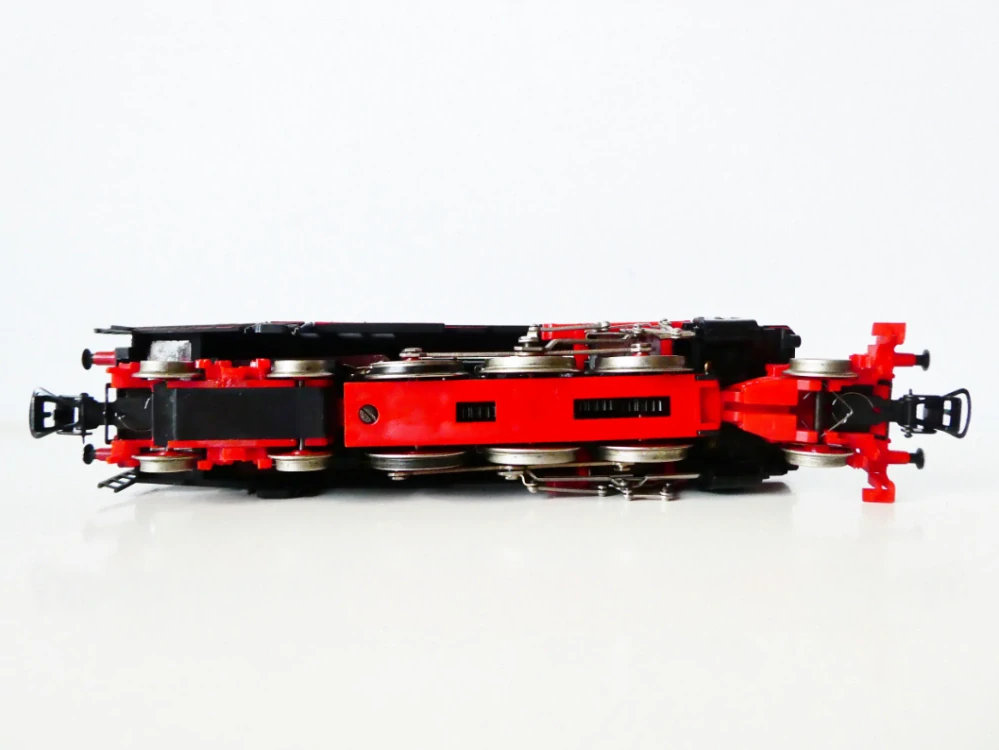 H0 PIKO Parní lokomotiva BR 66 002 DB
