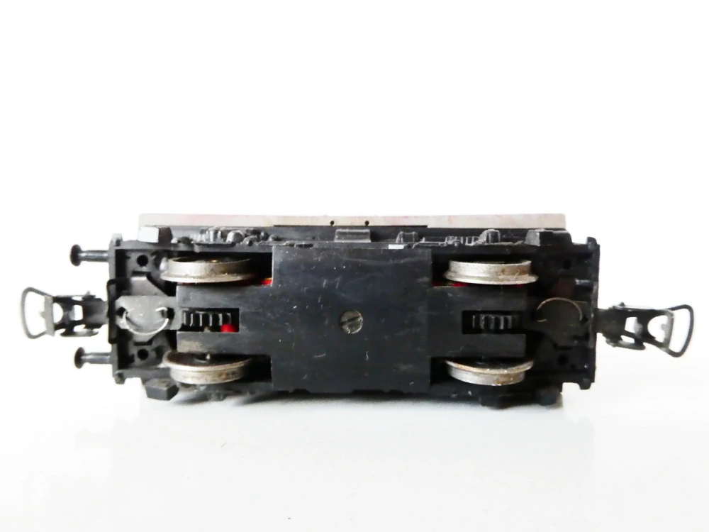 H0 PIKO Elektrická lokomotiva E69 05 DB NA RENOVACI