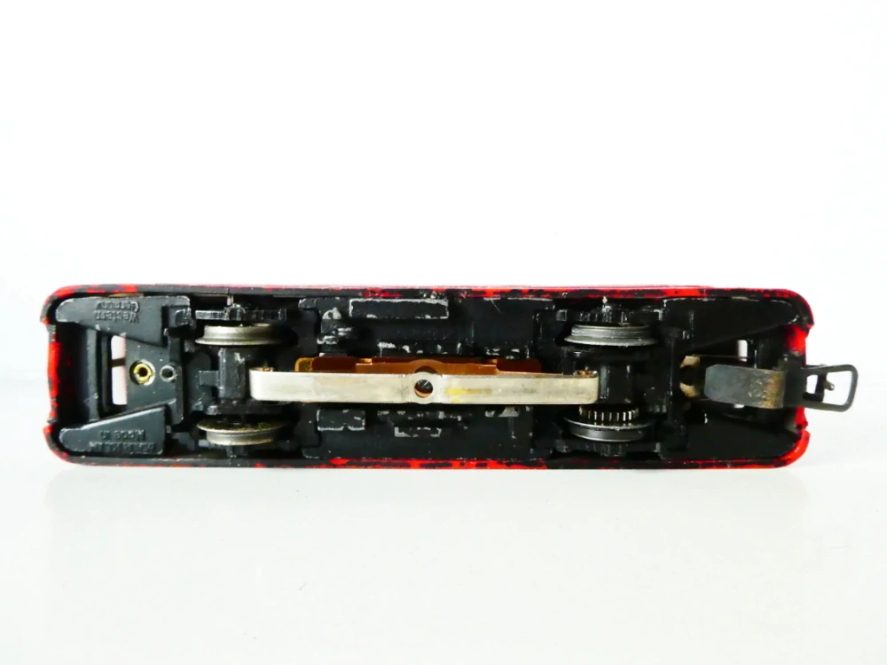 H0 MÄRKLIN Motorový vůz VT 95 DB OSVĚTLENÝ