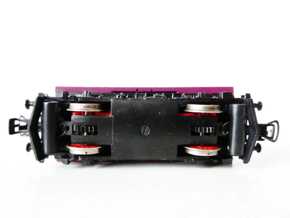 H0 PIKO Elektrická lokomotiva E69 05 DB červená PĚKNÝ STAV