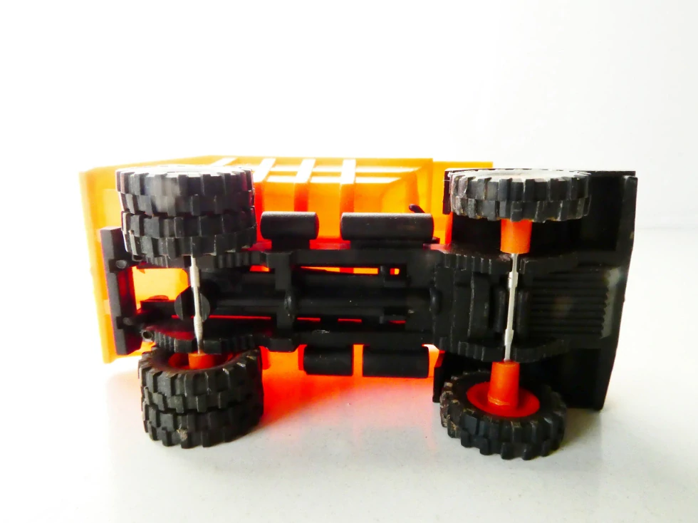 H0 ESPEWE Nákladní automobil Dumper Perlini