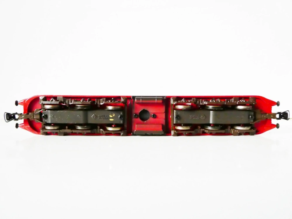 H0 ROCO 43619 DC Elektrická lokomotiva BR 103 231-7 DB OSVĚTLENÁ TOP STAV v krabičce