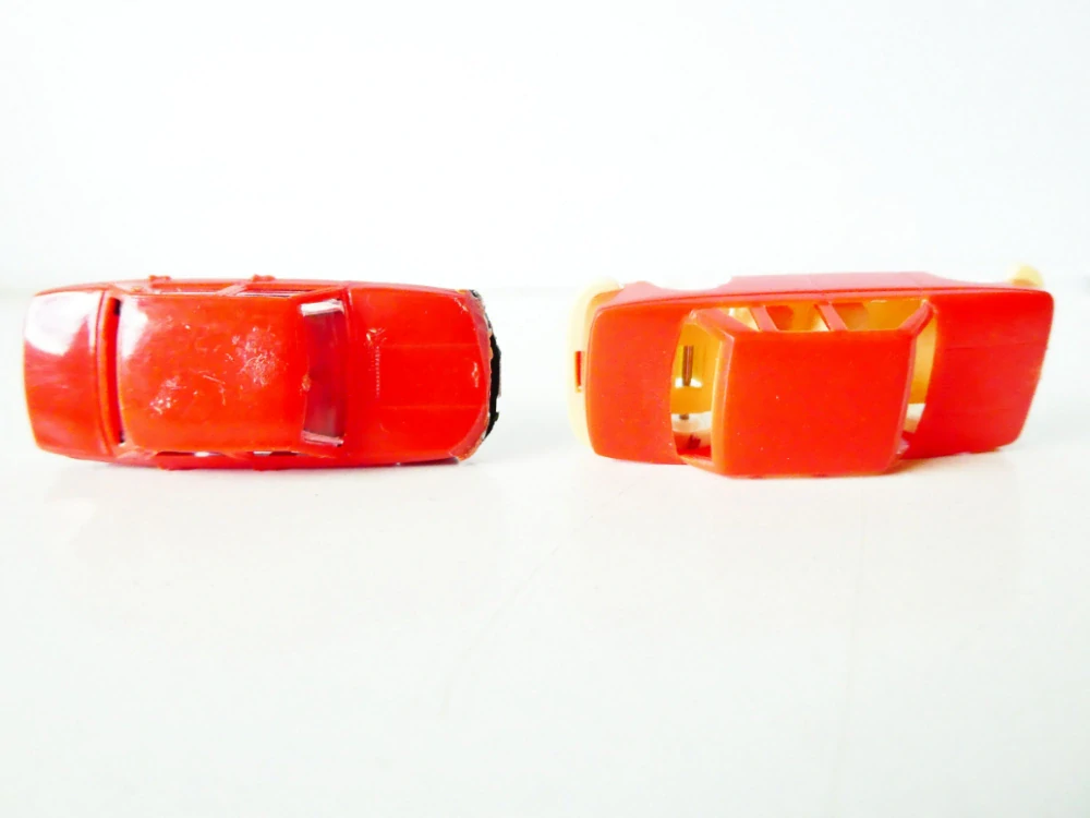 H0 SET 2 ks Osobní automobil Wartburg červený