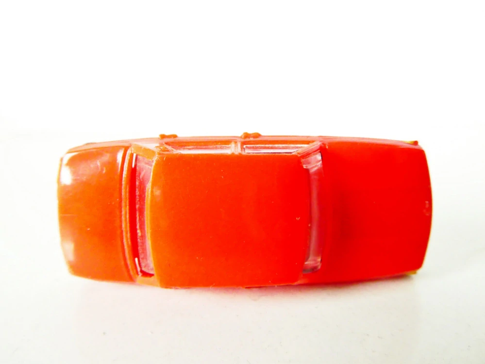 H0 Osobní automobil Wartburg 353 červený PĚKNÝ STAV