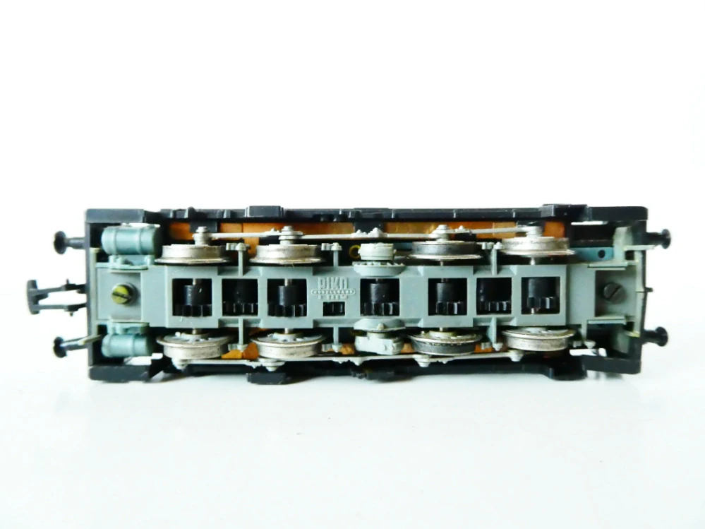 H0 PIKO Dieselová lokomotiva Werklok 611