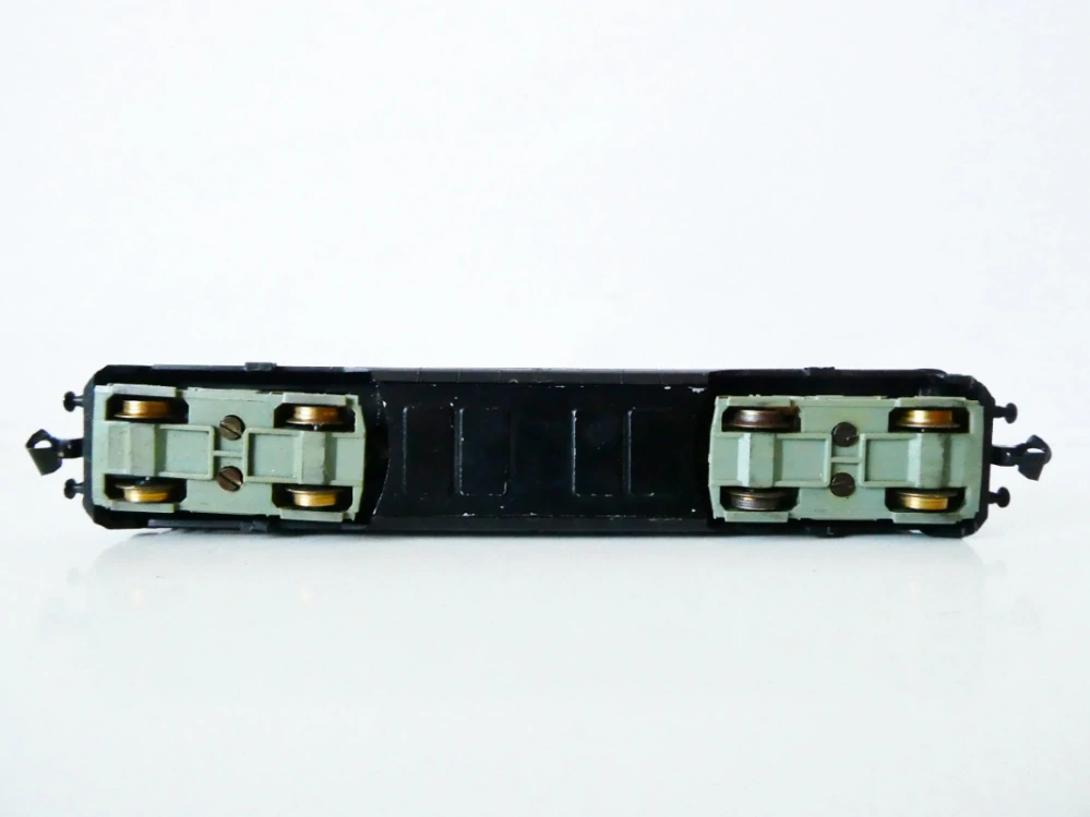 TT BTTB Dieselová lokomotiva BR 118 114-8 DR OSVĚTLENÁ TOP STAV