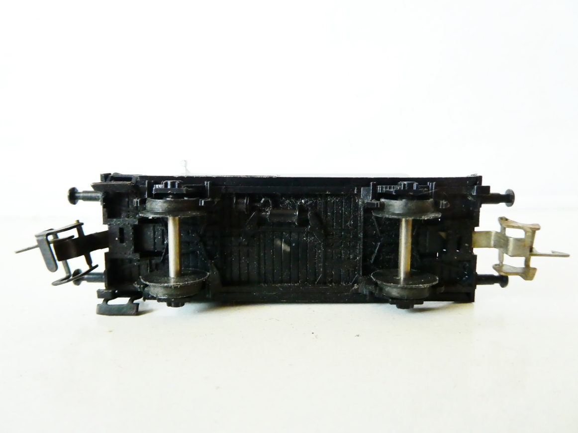 TT ZEUKE Cisternový vůz stříbrný DR