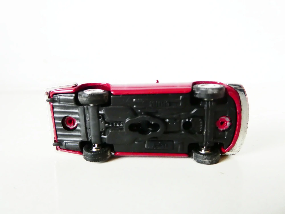 H0 Osobní automobil Cabrio TOP STAV