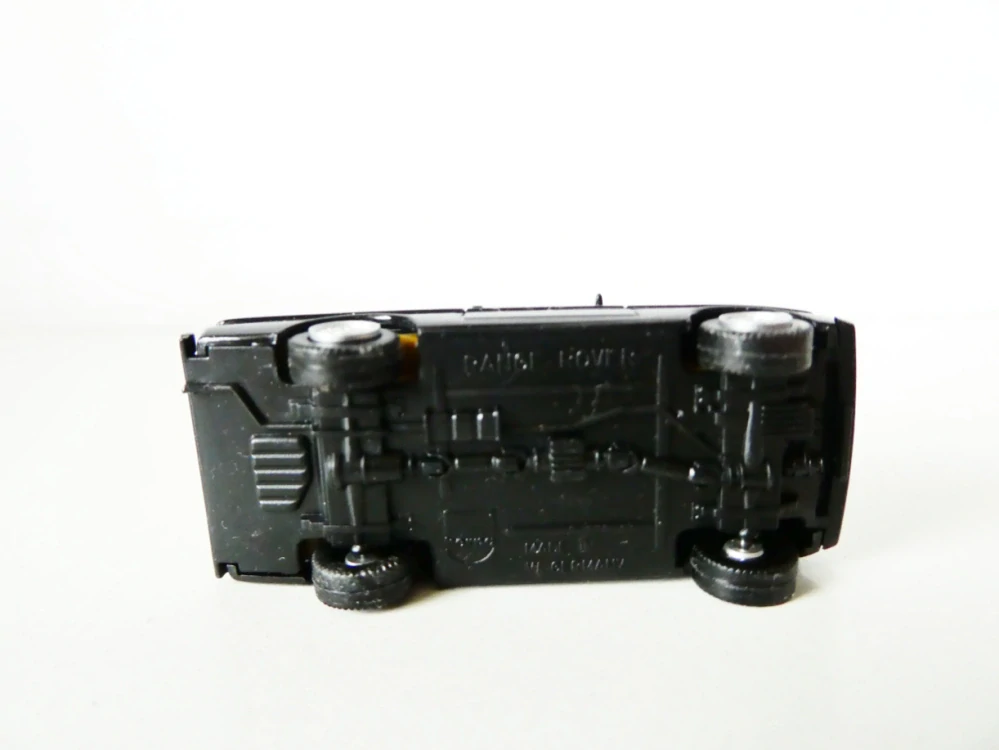 H0 HERPA Osobní automobil Range Rover TOP STAV