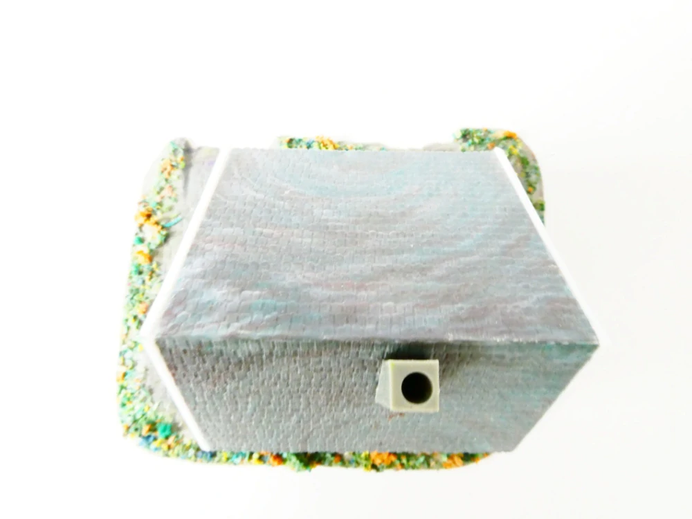 N Hrázděný rodinný dům s dlážděnou základnou