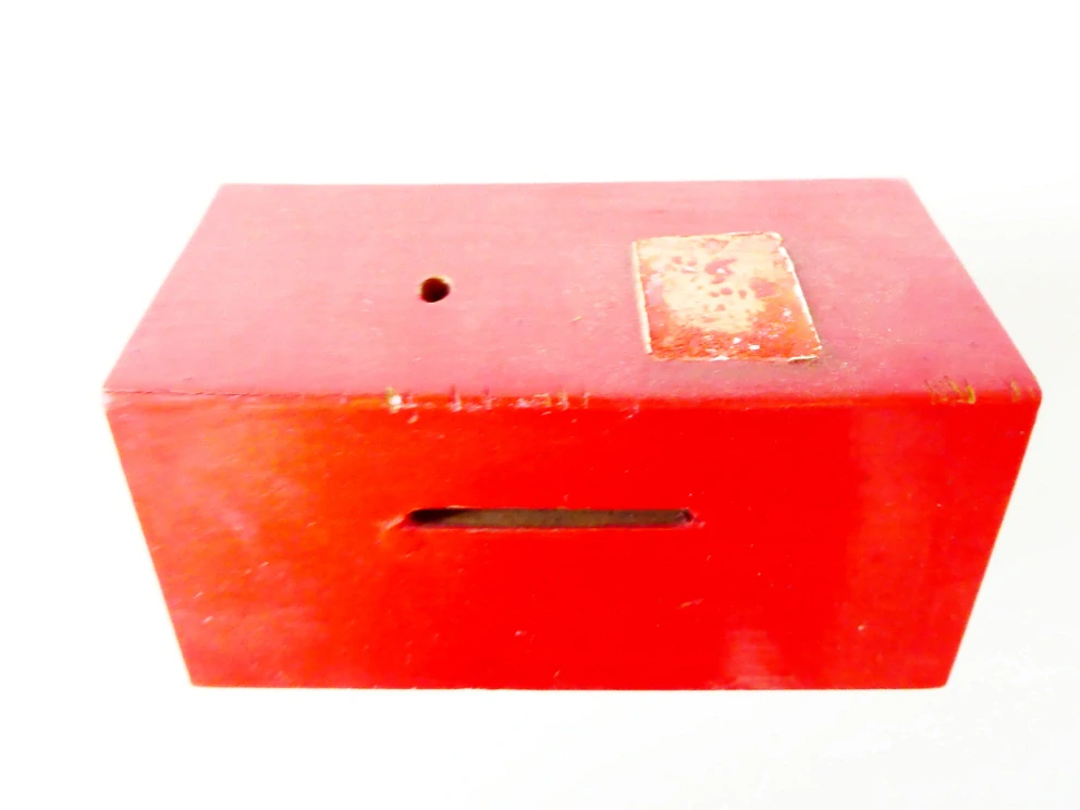 TT Rodinný dům (kasička)