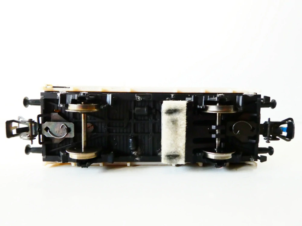 H0 PIKO Chladírenský vůz Kühlwagen 17-52-70 se závěsem na čištění kolejí DR PĚKNÝ STAV