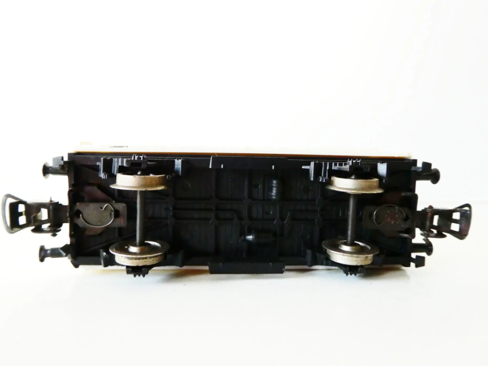 H0 PIKO Chladírenský vůz 17-52-53 DR