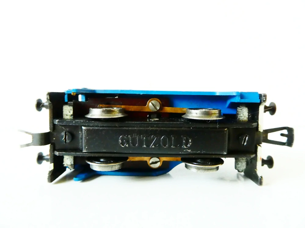 H0 GÜTZOLD Dieselová lokomotiva BN 150 modrá NA RENOVACI NEBO NÁHRADNÍ DÍLY (jede)