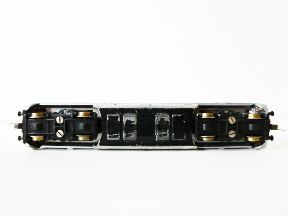 TT ZEUKE Dieselová lokomotiva V 200 027 SILVERLINES 205 OSVĚTLENÁ PĚKNÝ STAV