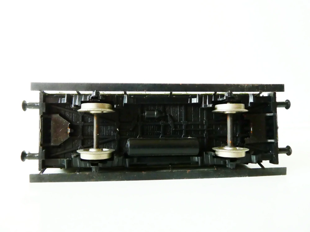 H0 PIKO Osobní vůz 530-213 s budkou brzdaře DR PĚKNÝ STAV