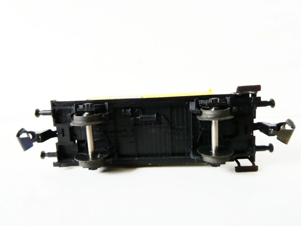 TT BTTB Cisternový vůz SHELL 535010 ÖBB PĚKNÝ STAV