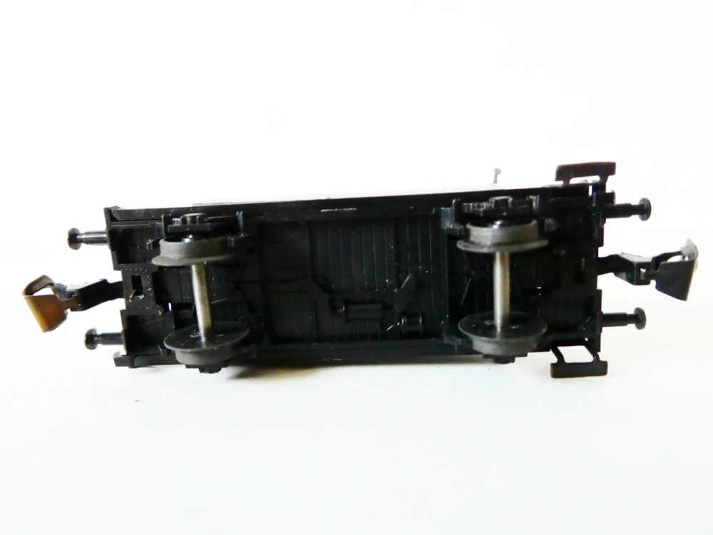 TT BTTB Cisternový vůz 21 50 7053545-9 stříbrný DR TOP STAV