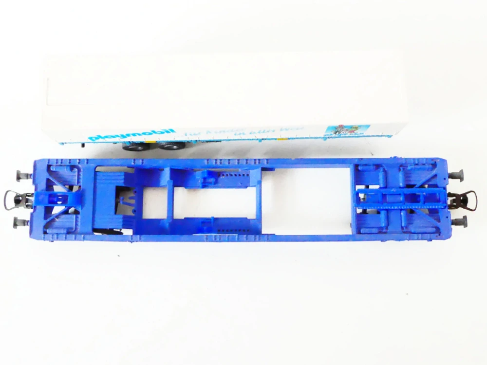 H0 ROCO 48014 Plošinový vůz s automobilovým návěsem Playmobil PĚKNÝ STAV