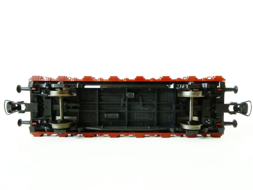 H0 ROCO Nákladní klanicový vůz Nd 3-39177 s nákladem 2x traktor ČSD TOP STAV